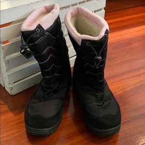 Women’s Kamik winter snow boots, waterproof